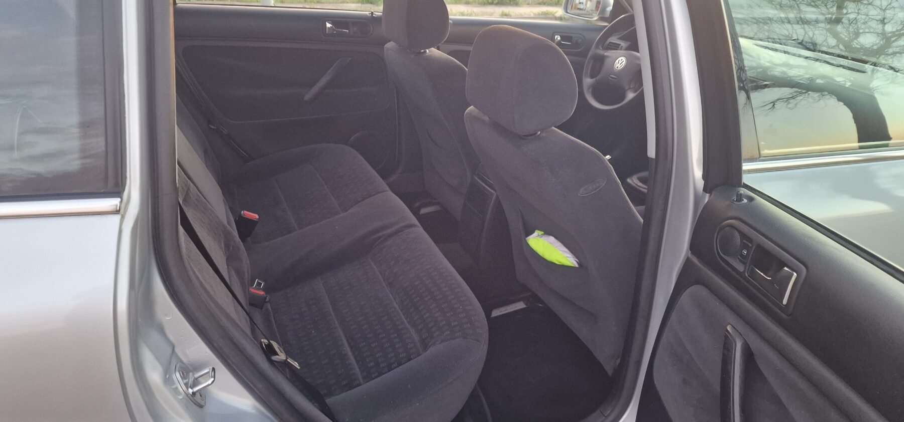 VOLKSWAGEN Passat Trendline