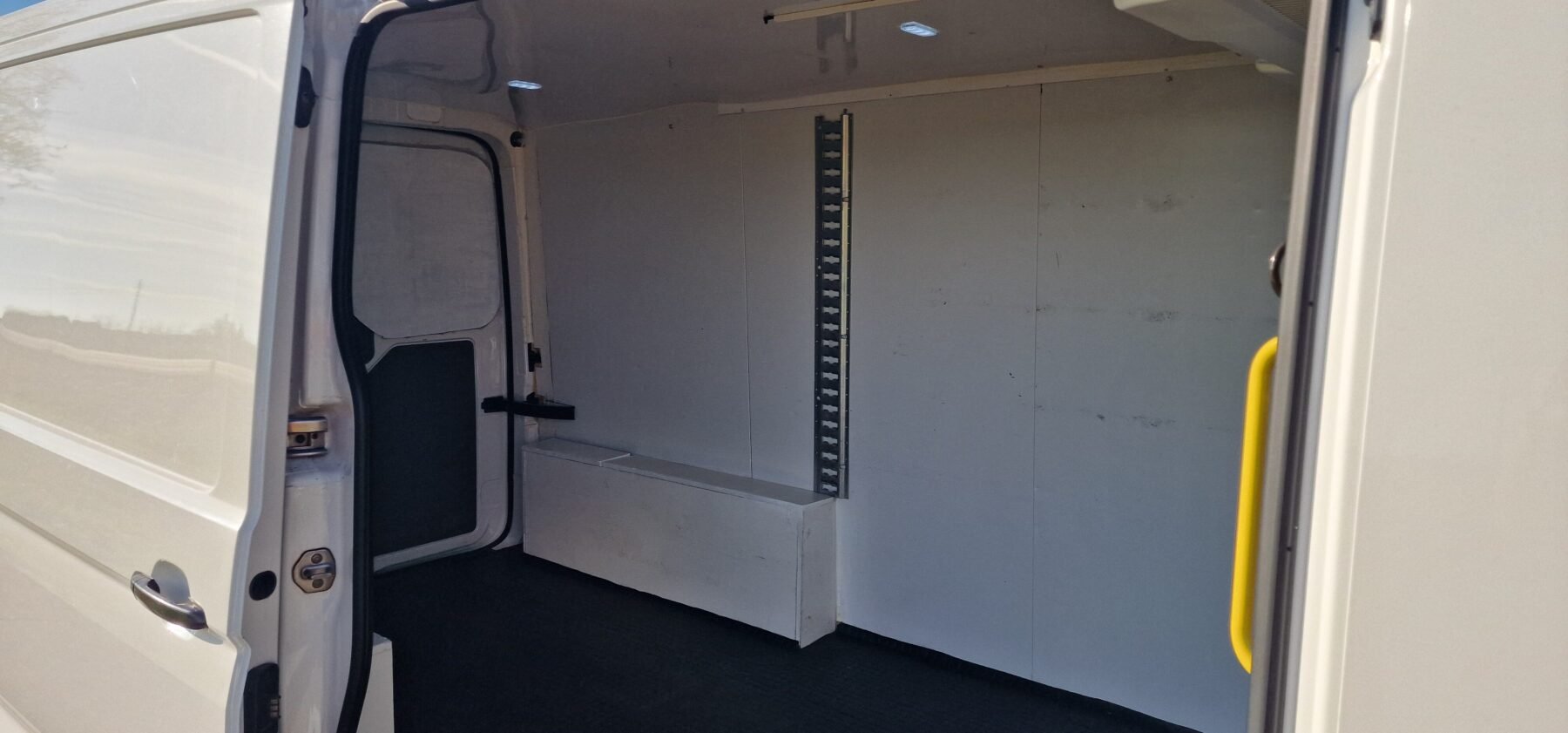 VOLKSWAGEN Craslet 35 L2H2