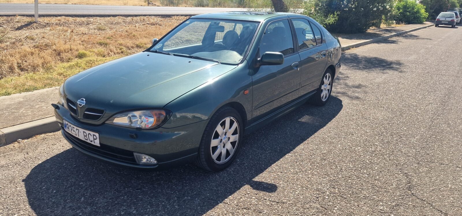 NISSAN Sport 