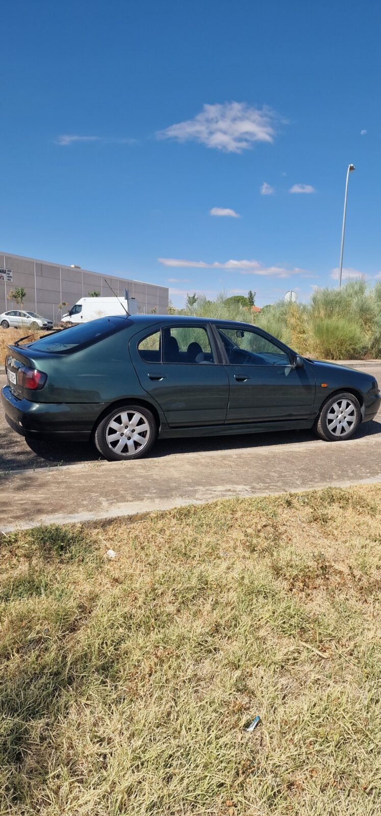 NISSAN Sport 