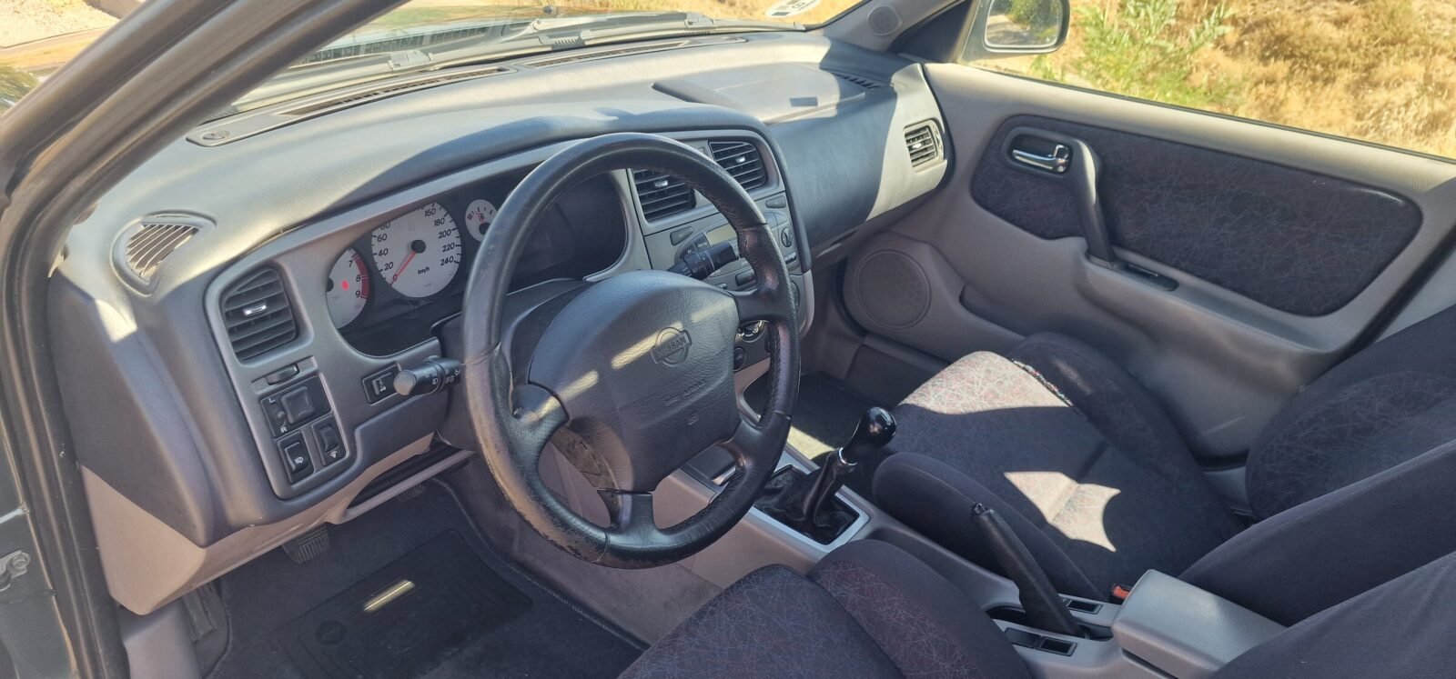 NISSAN Sport 
