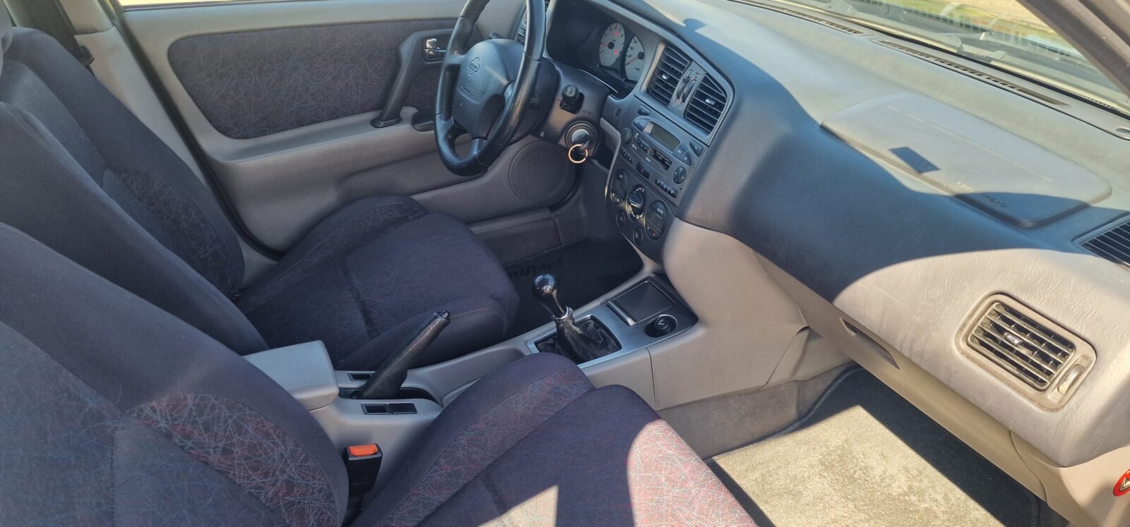 NISSAN Sport 